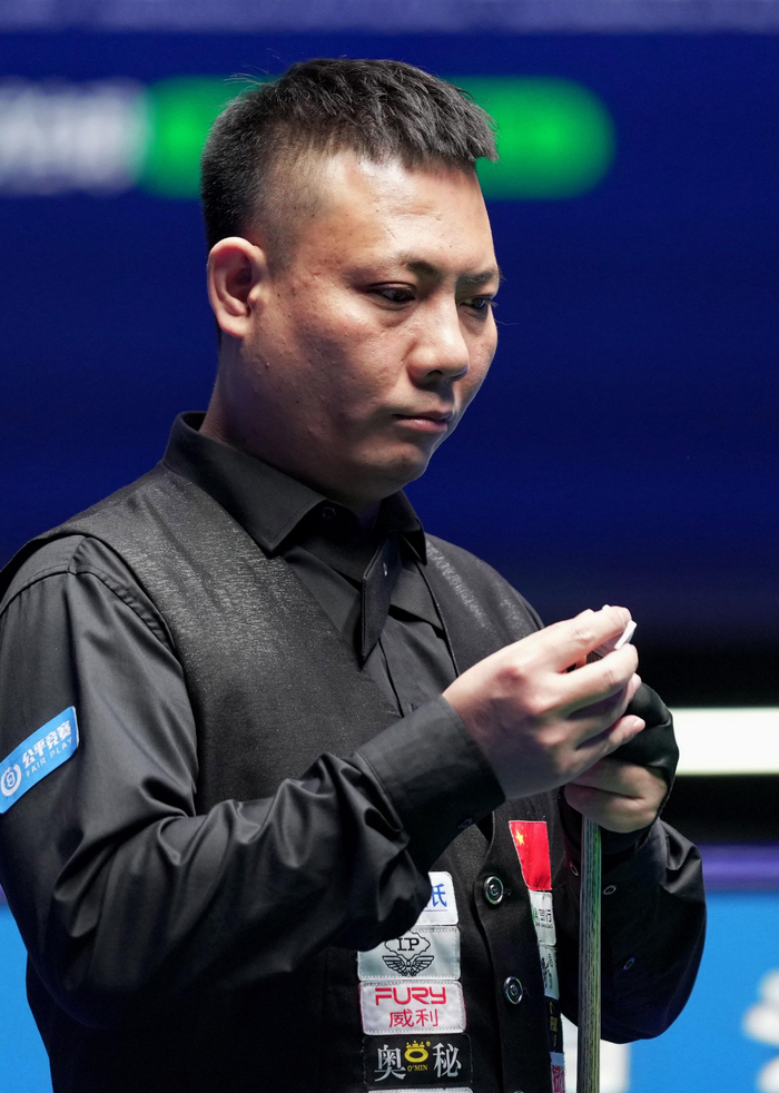 热身赛中 热身赛中